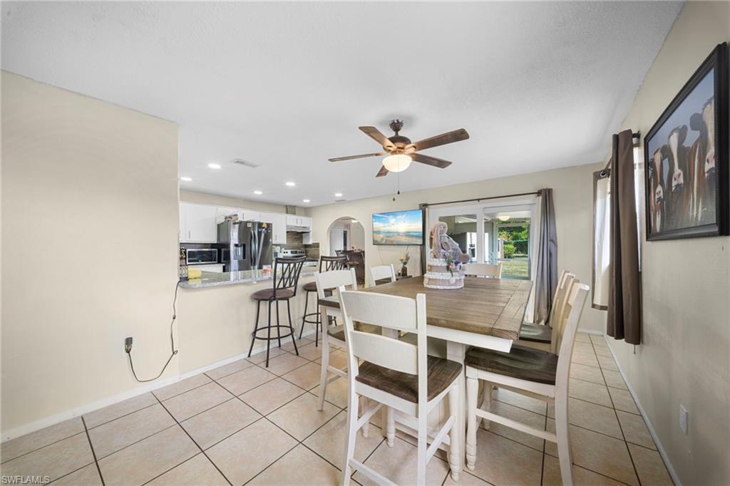 SAN CARLOS PARK - Residential