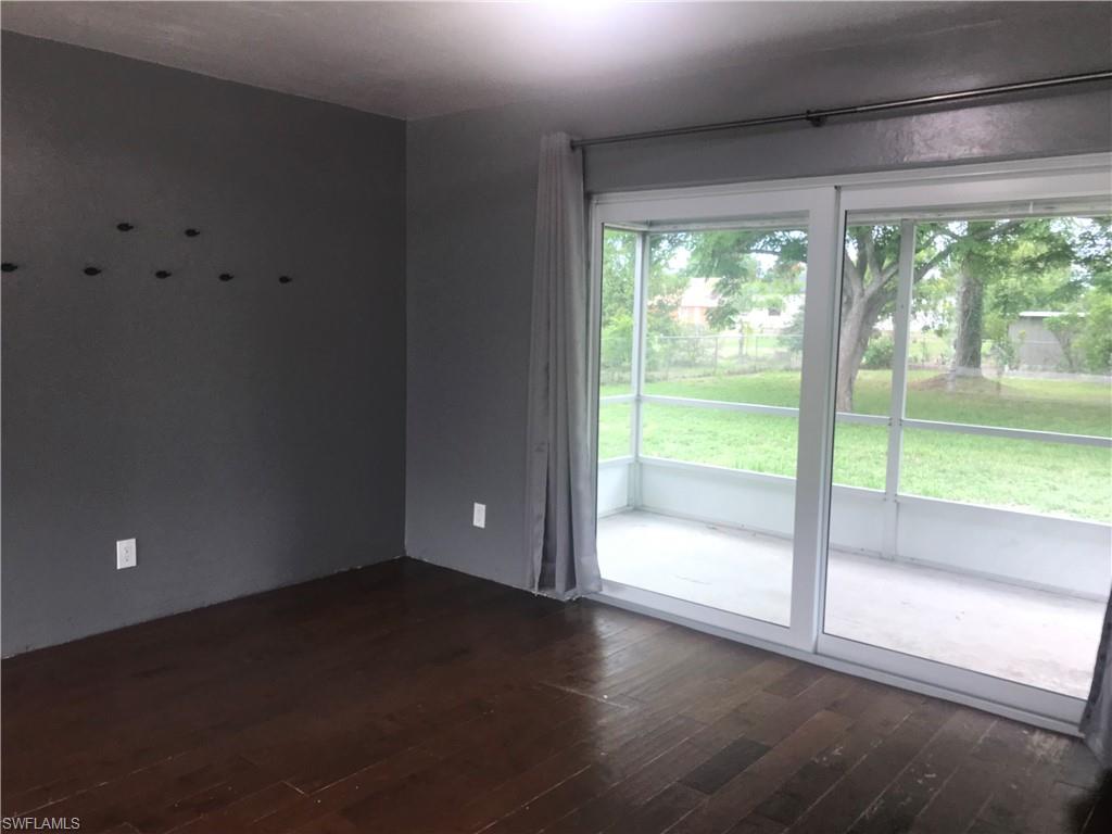LEELAND HEIGHTS - Residential