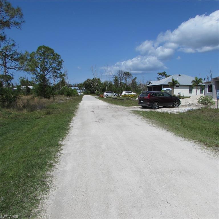 KREAMERS SUBD - Land
