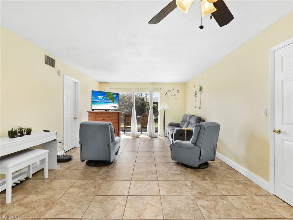 CYPRESS LAKES MANOR NORTH - Residential