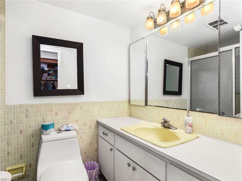 CYPRESS LAKES MANOR NORTH - Residential