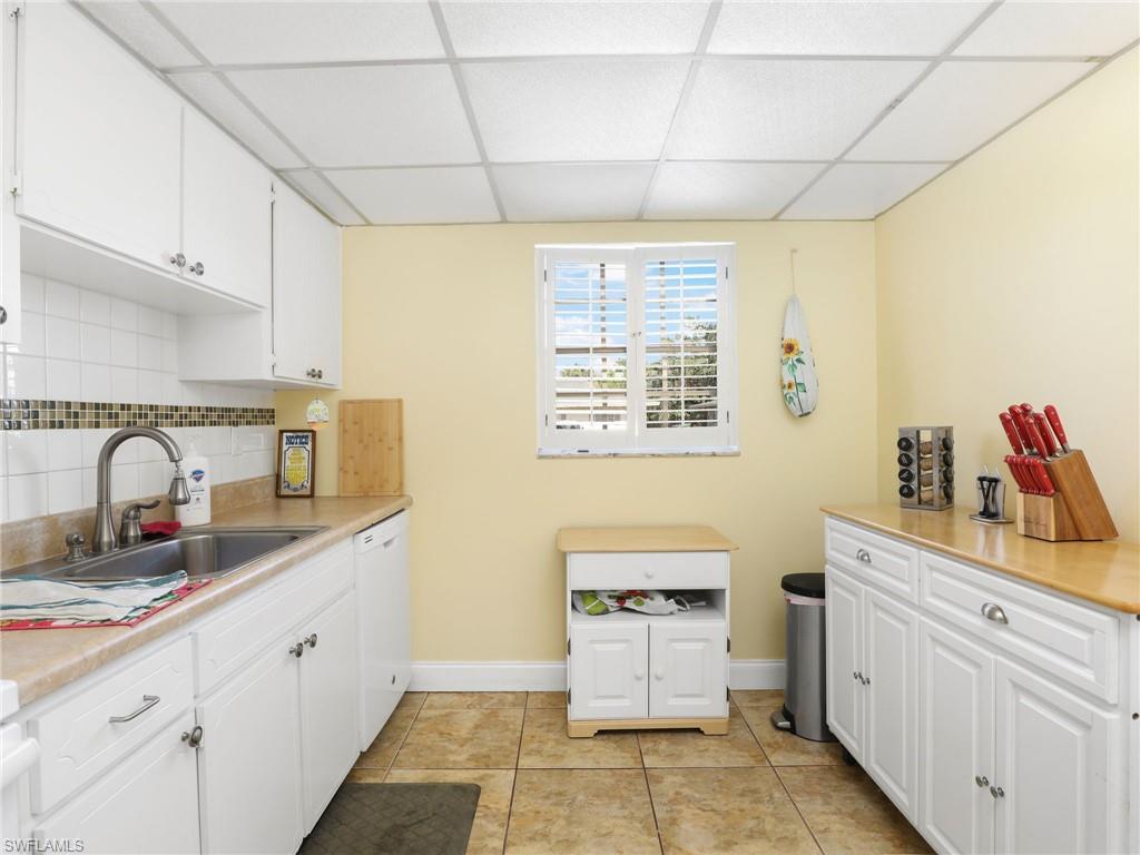 CYPRESS LAKES MANOR NORTH - Residential