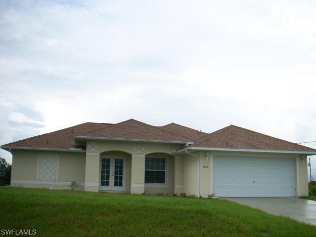 Investor Alert:  Large 4 bedroom + Den, 2 bath home with 2 car garage needs a little TLC to make it a beautiful home again. Living area is spacious and has open floorplan with split bedrooms. Large master bedroom has private bathroom with garden tub, separate shower, closet commode and walk in closet.  Guest bath has pool door for future pool. No appliances, needs paint and flooring. This home won't last!