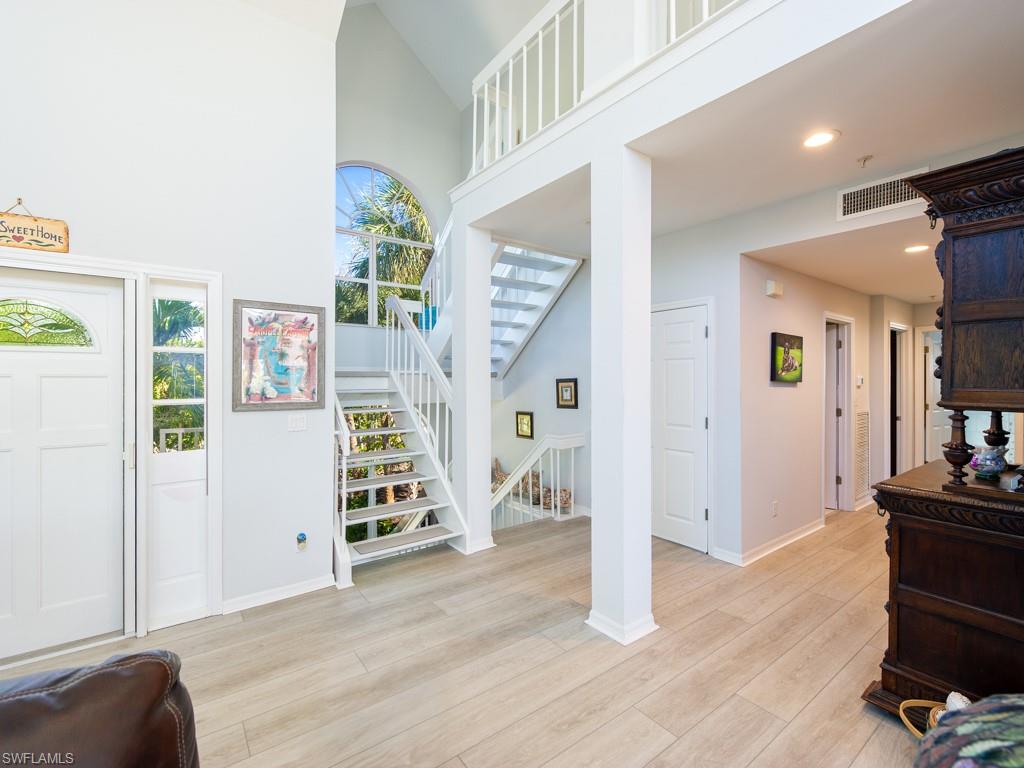 SANIBEL BAYOUS - Residential