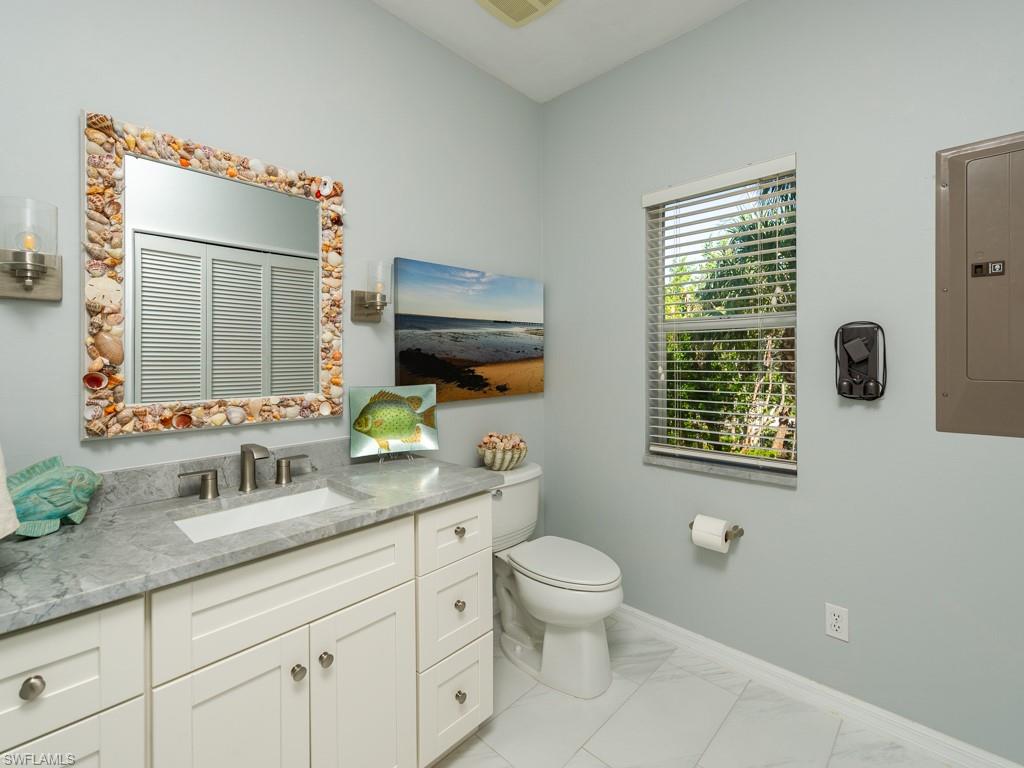 SANIBEL BAYOUS - Residential