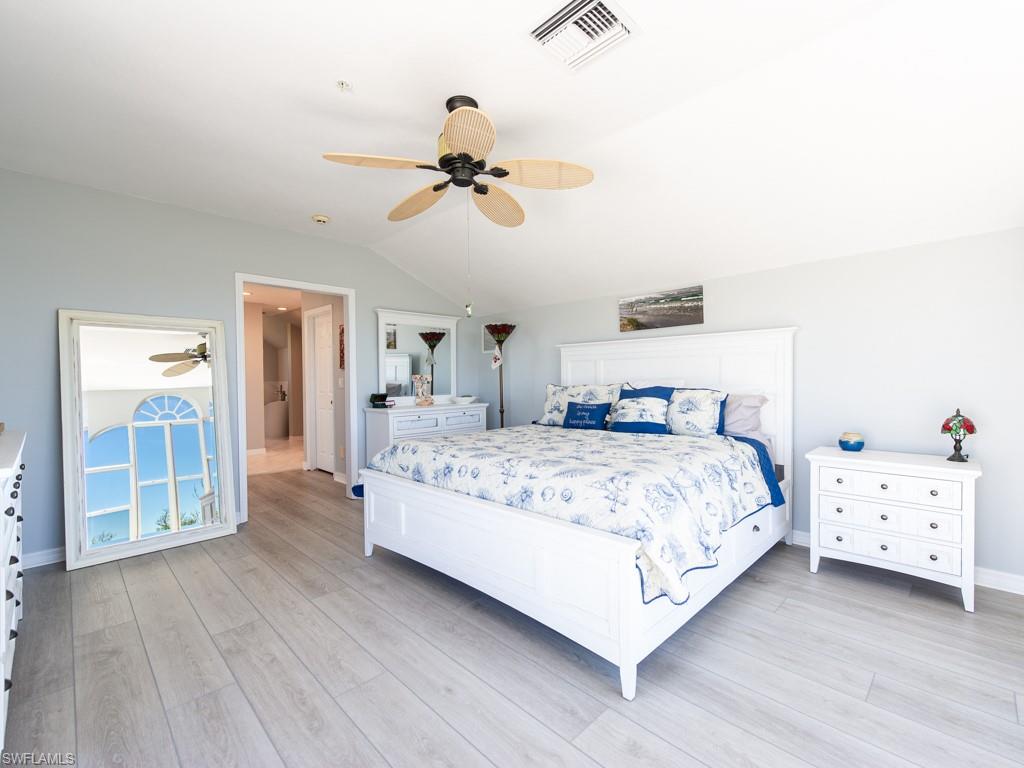 SANIBEL BAYOUS - Residential