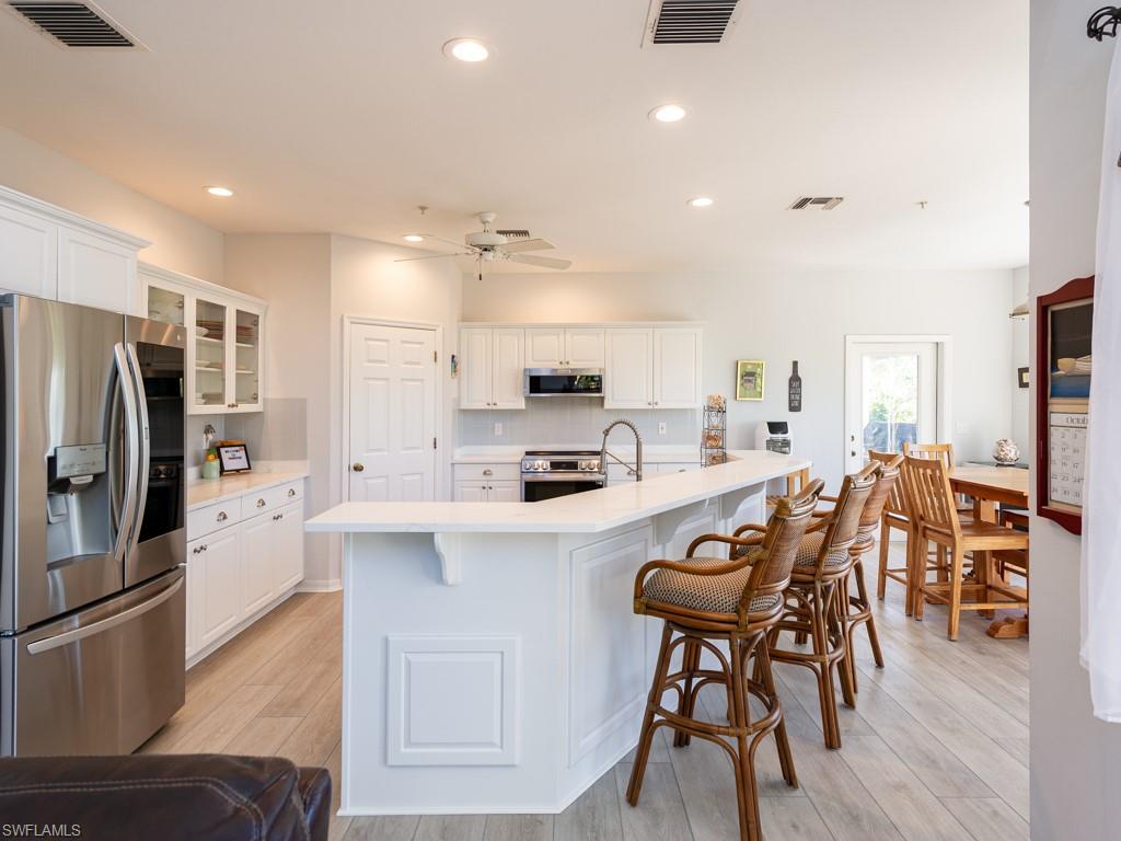 SANIBEL BAYOUS - Residential