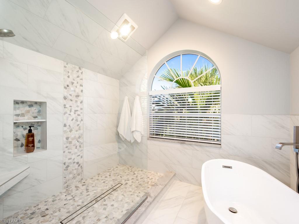 SANIBEL BAYOUS - Residential