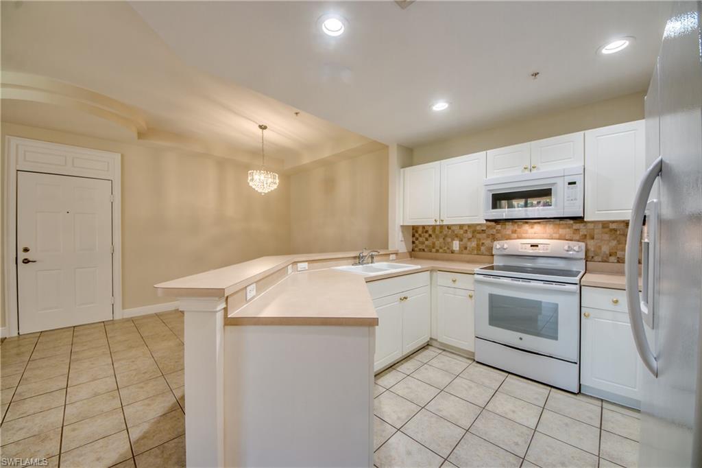 PORTO VISTA CONDO - Residential