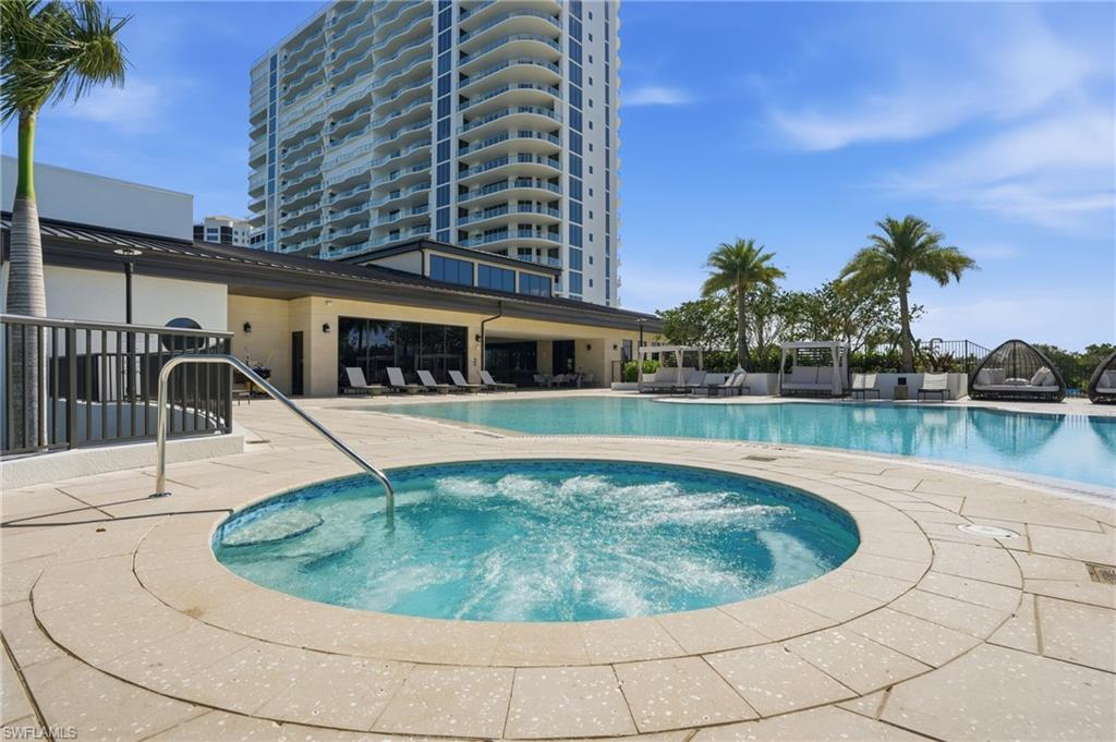 INFINITY AT THE COLONY - Residential