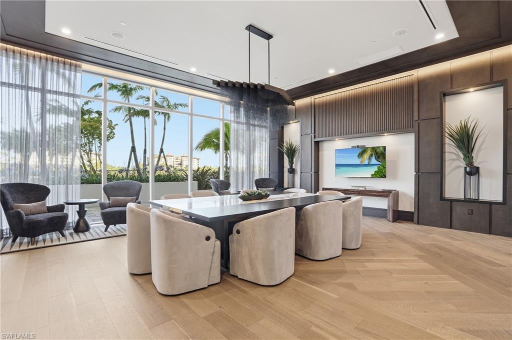 INFINITY AT THE COLONY - Residential
