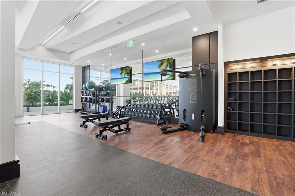 INFINITY AT THE COLONY - Residential