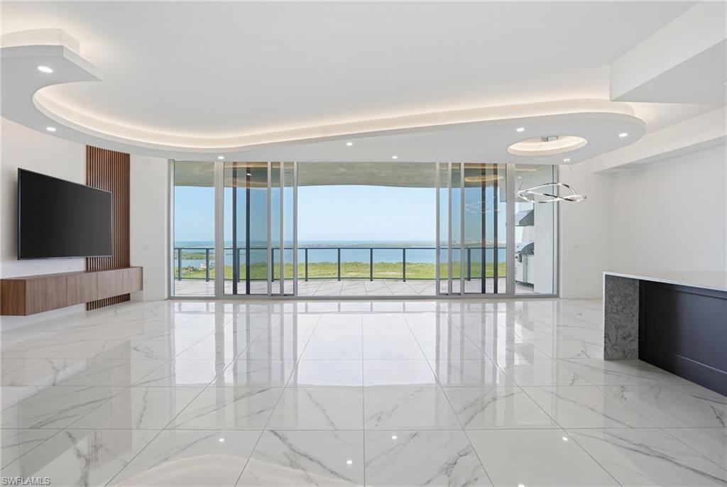 INFINITY AT THE COLONY - Residential