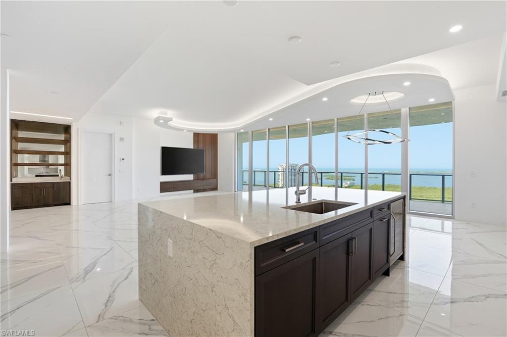 INFINITY AT THE COLONY - Residential