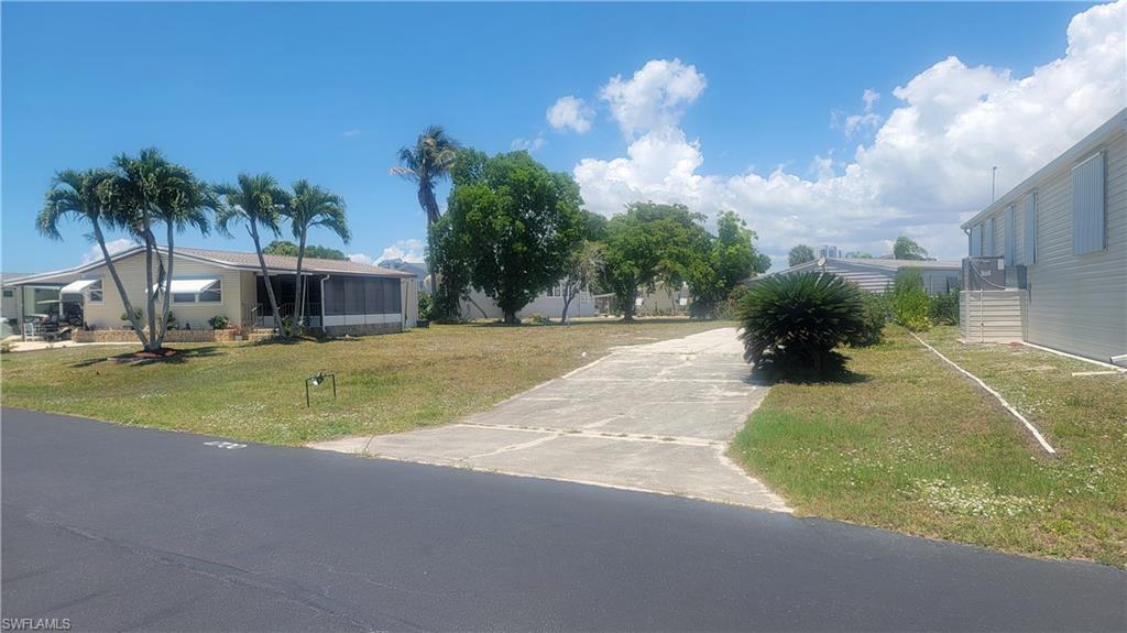 SPRING CREEK VILLAGE - Land