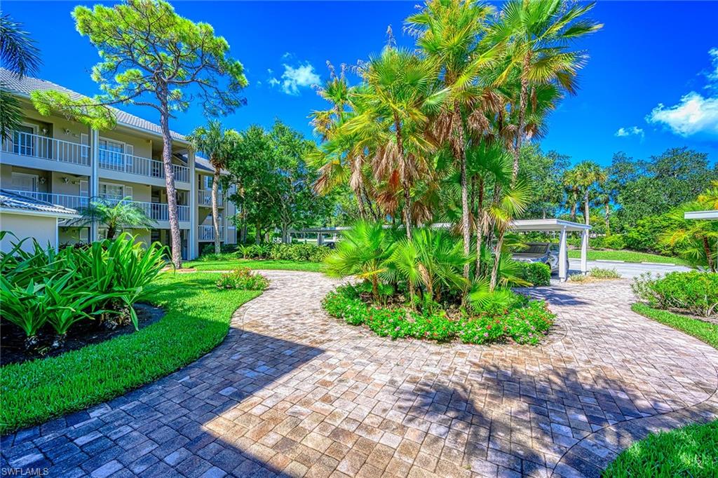 THE PINES - Residential