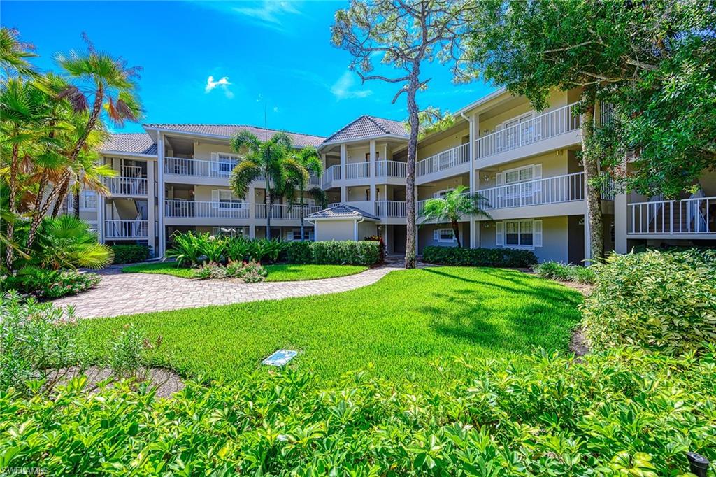 THE PINES - Residential