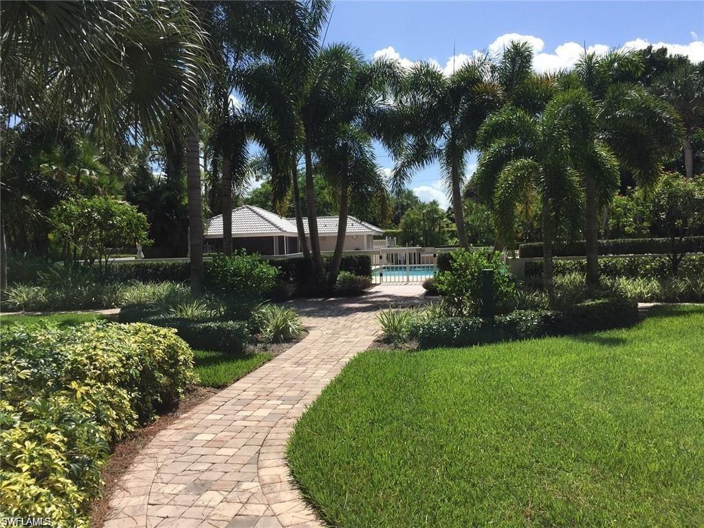 THE PINES - Residential