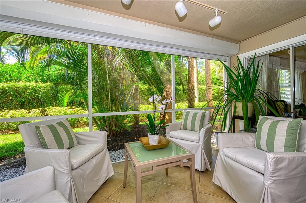 THE PINES - Residential