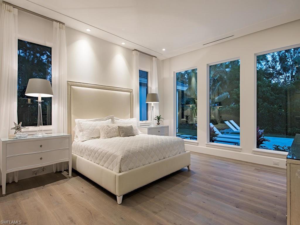 PELICAN BAY WOODS - Residential