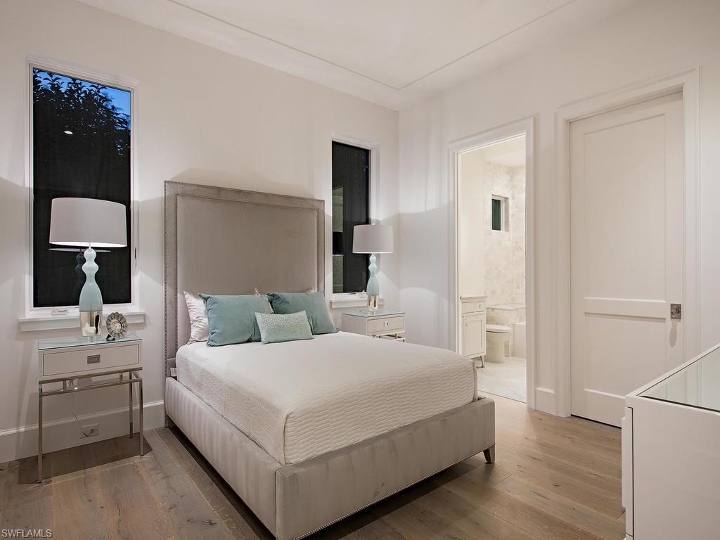 PELICAN BAY WOODS - Residential