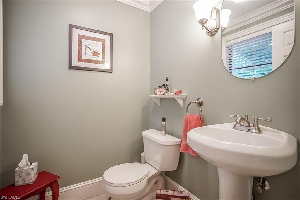 OAKES ESTATES - Residential