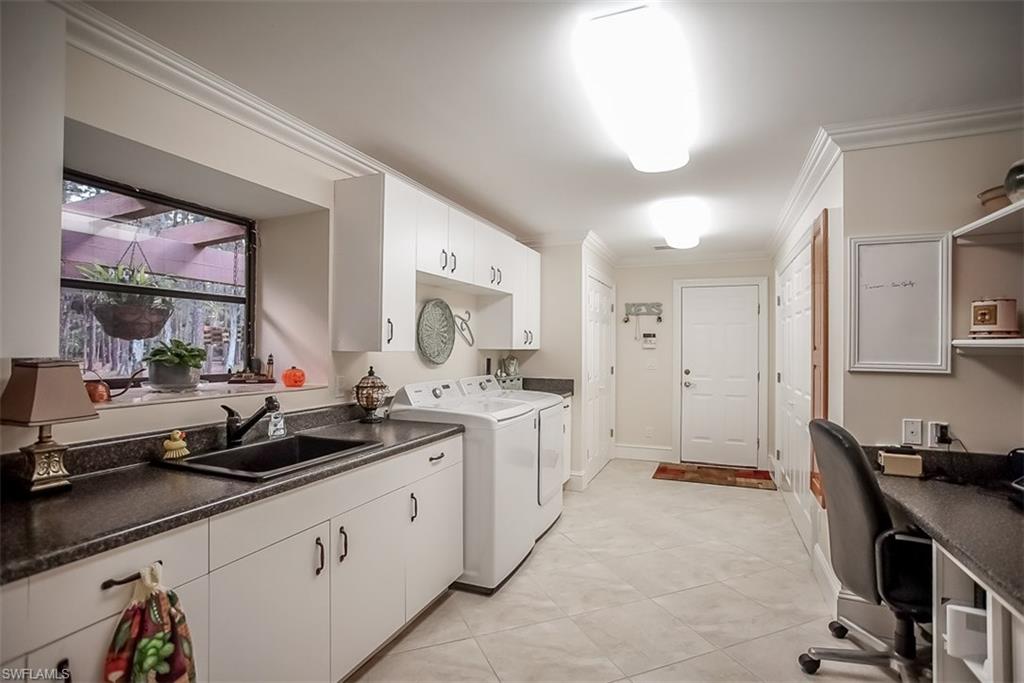 OAKES ESTATES - Residential