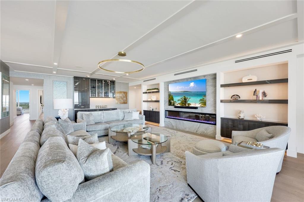 KALEA BAY TOWER 300 - Residential