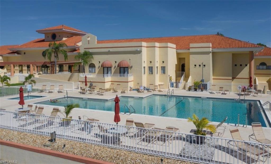 SABAL SPRINGS GOLF AND RACQUET CLUB - Residential