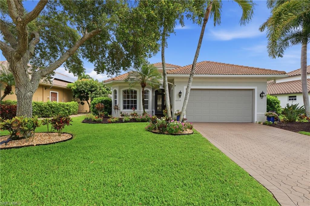 LONGSHORE LAKE - Residential
