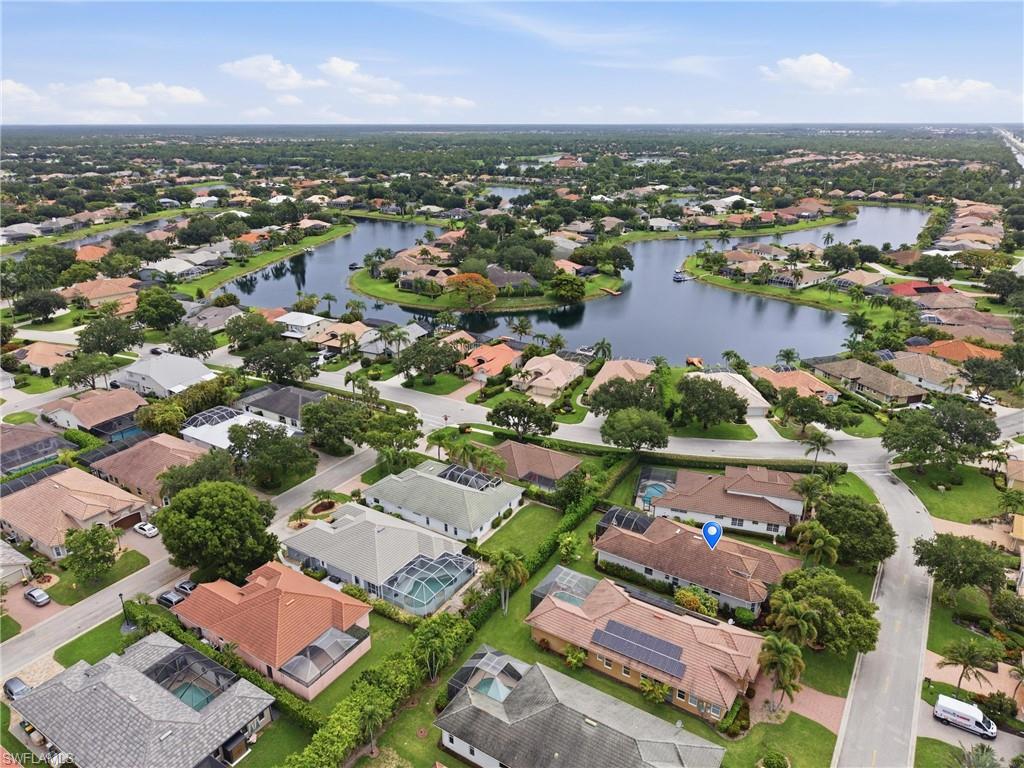 LONGSHORE LAKE - Residential