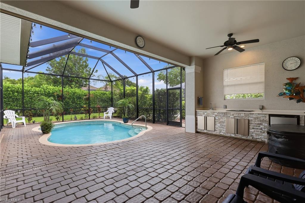 LONGSHORE LAKE - Residential