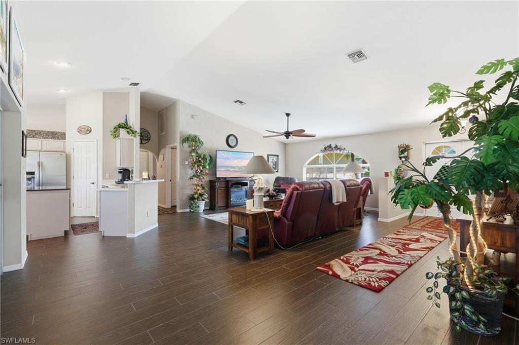 FERNWALK - Residential