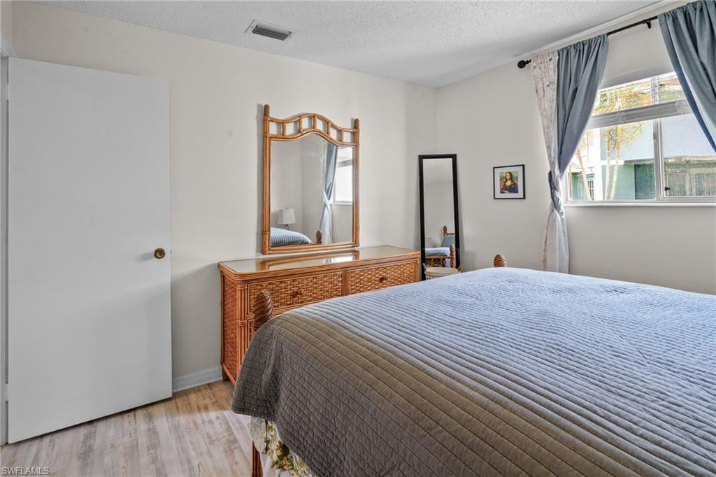 PROVINCETOWN - Residential