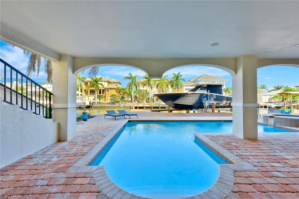CONNERS - Residential