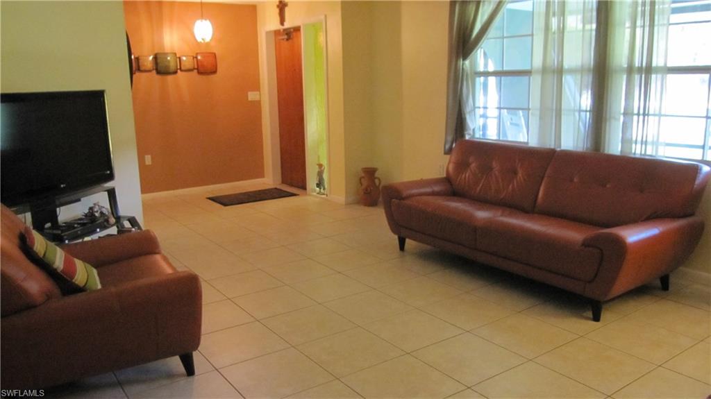 MACKABOY FARMS - Residential