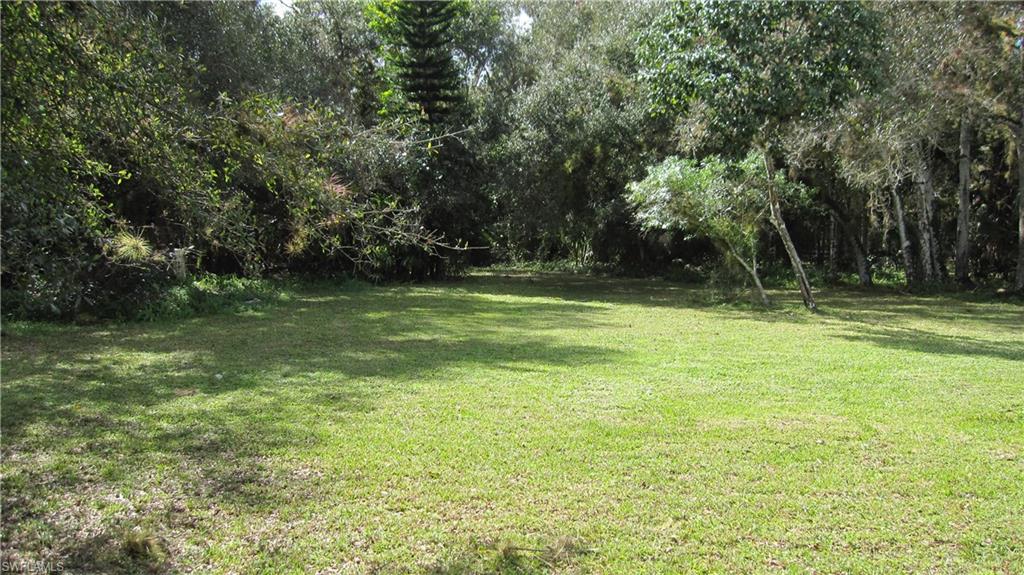 MACKABOY FARMS - Residential