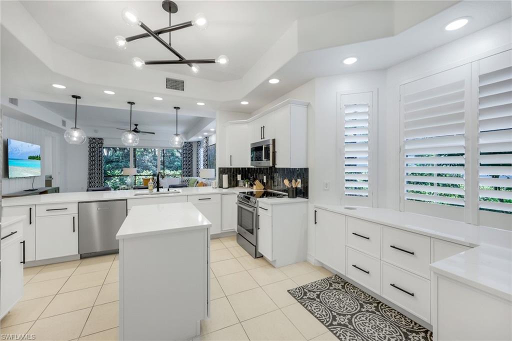 BELLAVISTA AT MIROMAR LAKES - Residential