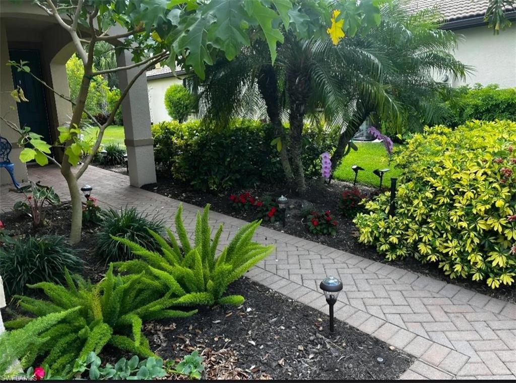 BELLERA WALK - Residential