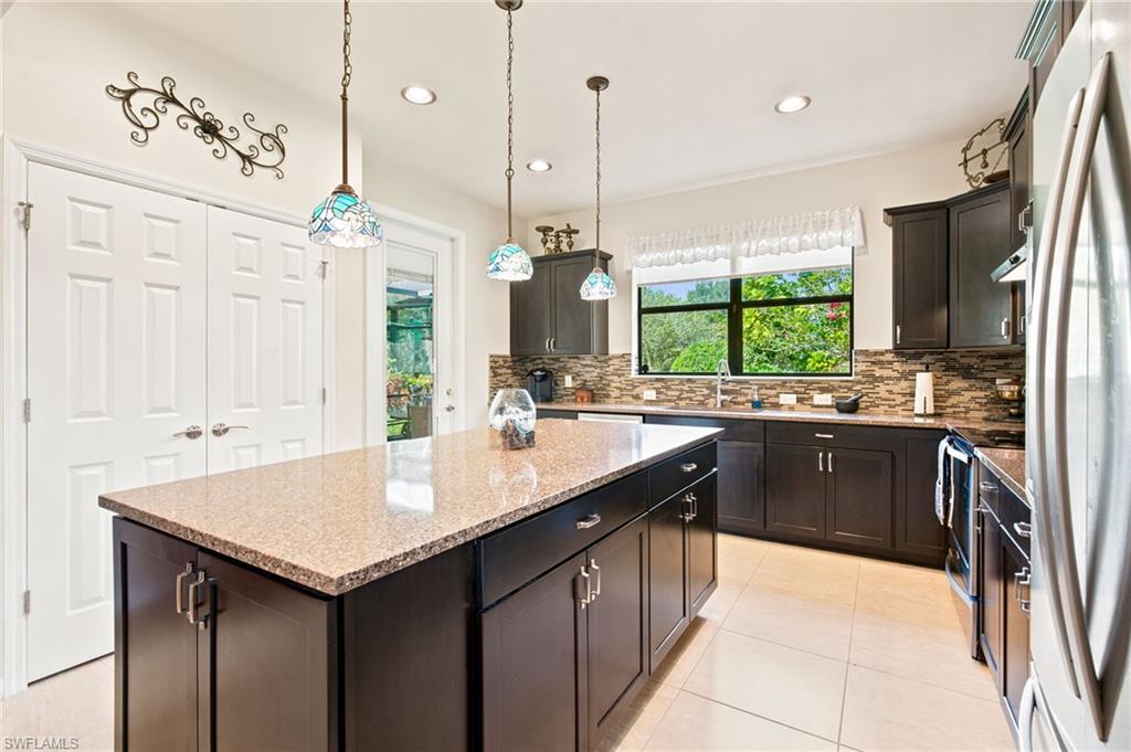 BELLERA WALK - Residential