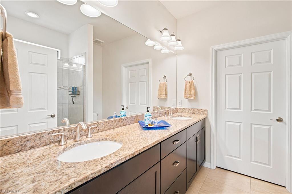 BELLERA WALK - Residential