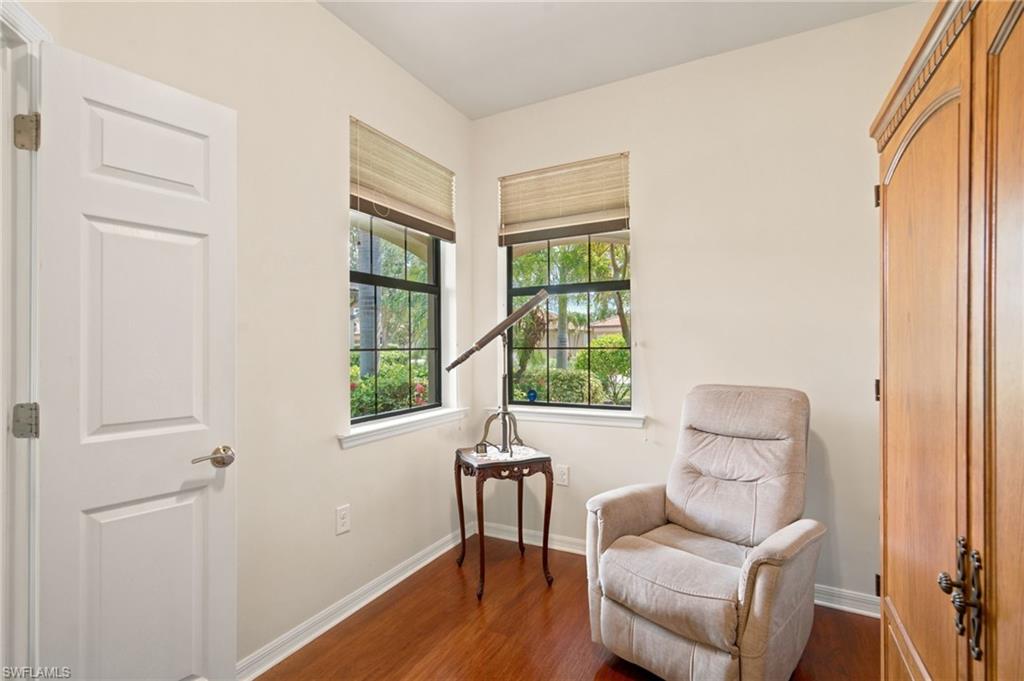 BELLERA WALK - Residential