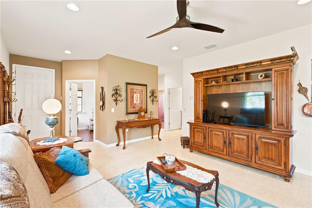 BELLERA WALK - Residential