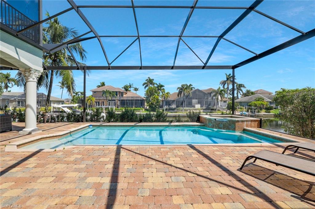 MARCO BEACH - Residential