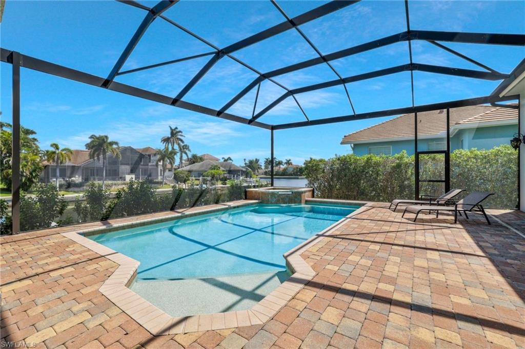 MARCO BEACH - Residential