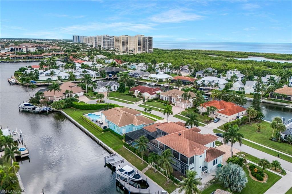 MARCO BEACH - Residential