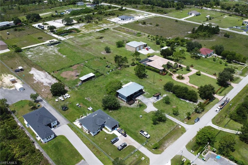 GOLDEN GATE ESTATES - Residential