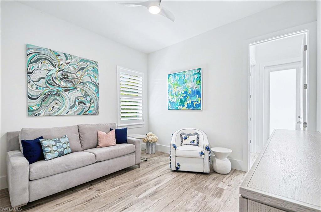 LAKE PARK - Residential