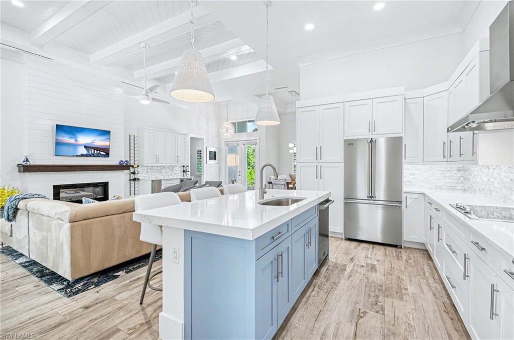 LAKE PARK - Residential