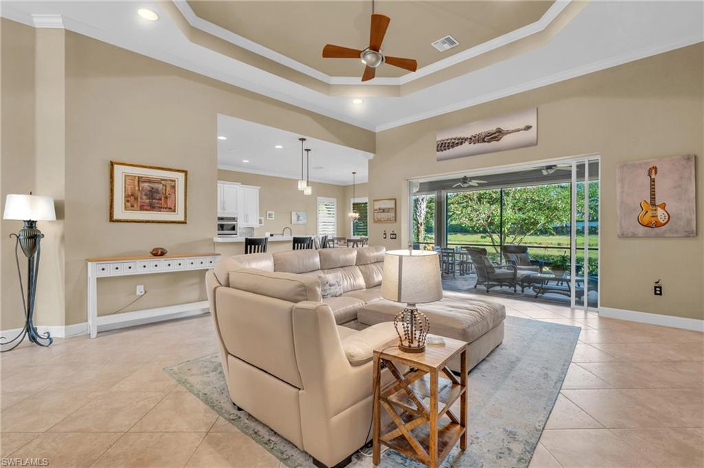 EMORY OAKS - Residential